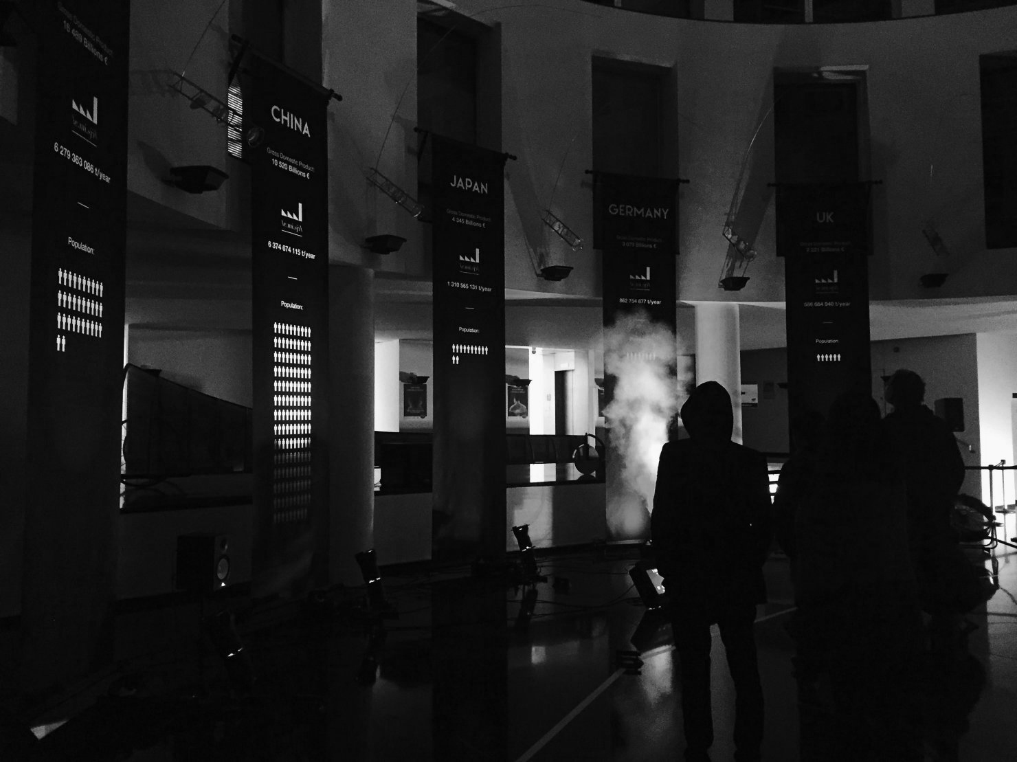 "\e.mi.sjɔ̃\" _2017 Bxl